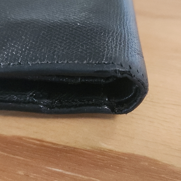 Vintage CHANEL Sevruga Caviar CC Yen  Wallet - Picture 13 of 15